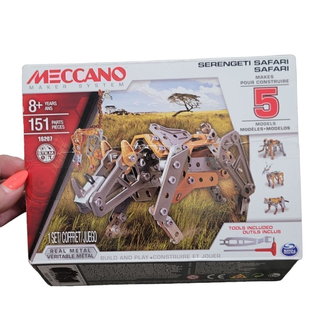 Meccano robotic build toy / serengeti safari